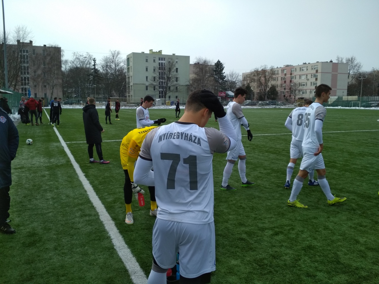 2-1 oda, majd 2-1 ide. Két felkészülési mérkőzést is játszott a Spartacus