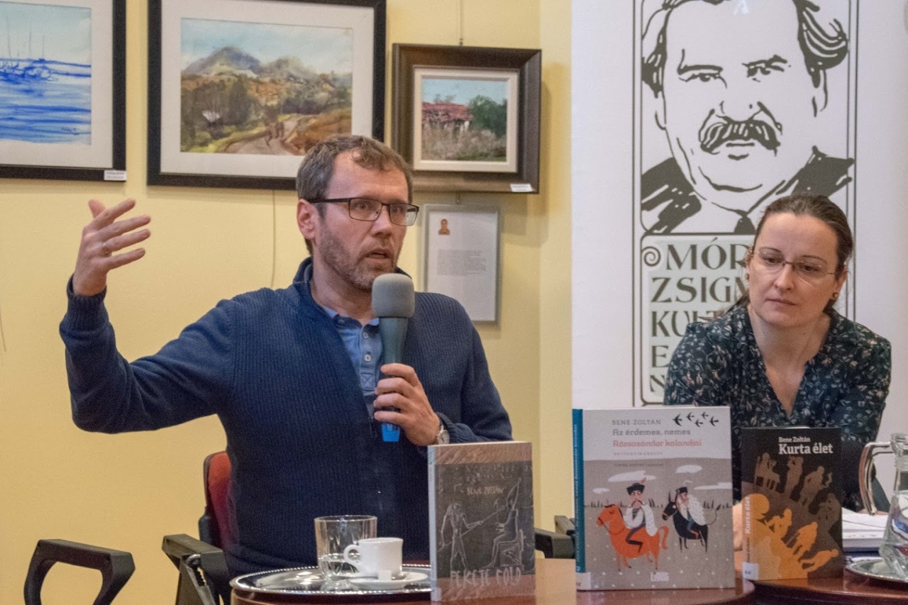 A Kurta élet és a Farkascseresznye szerzője Nyíregyházán járt