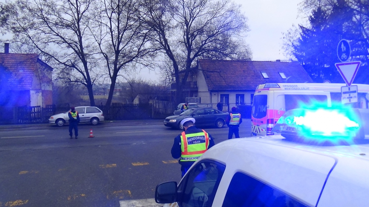 Kórházba szállították a Család utcán elsodort robogóst