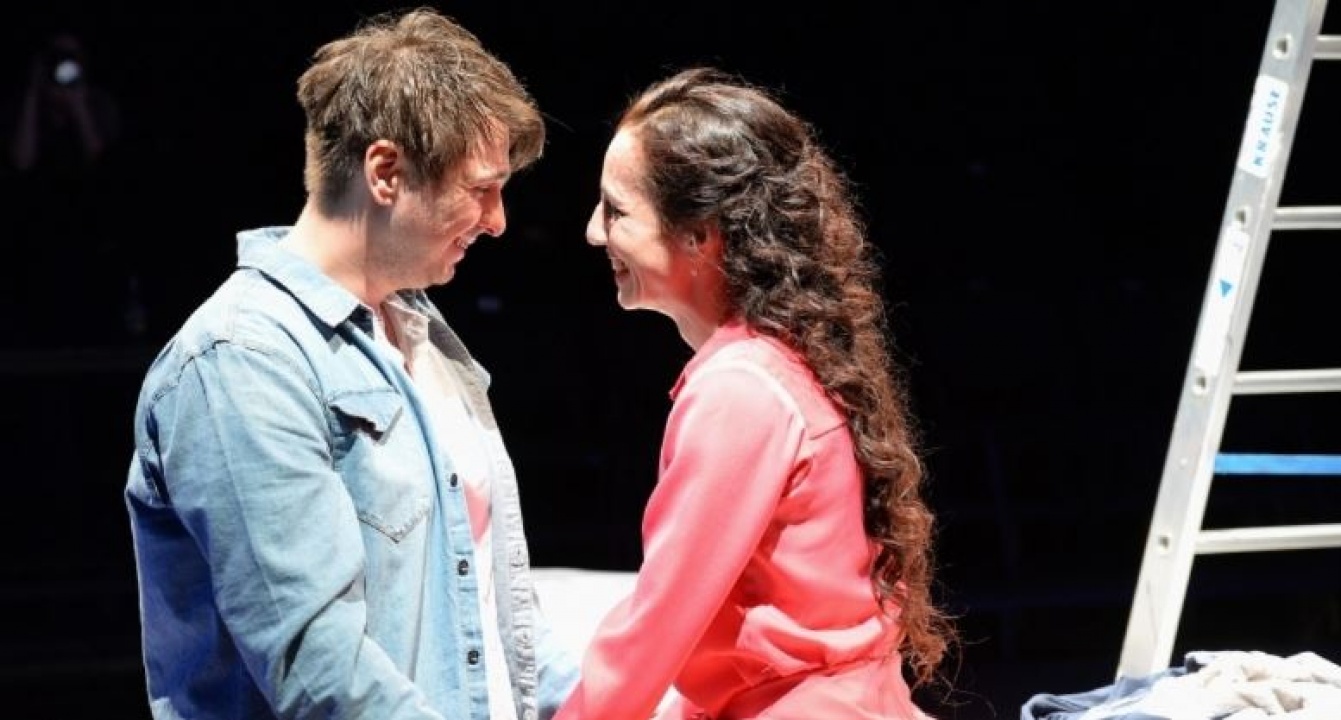 17 év után vége a házasságnak