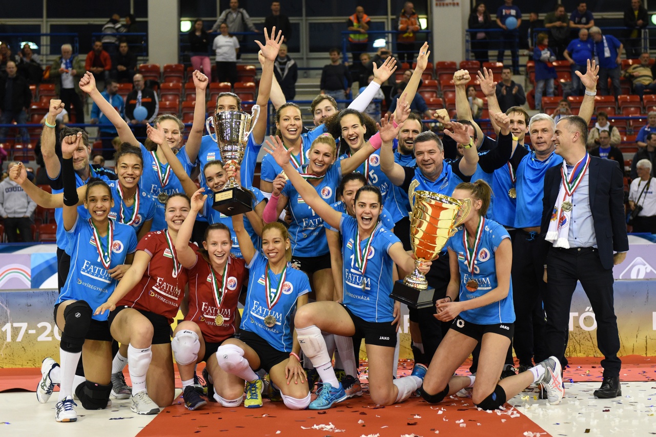 Fantasztikus siker - a női röplabdások 11 év után ismét kupagyőztesek