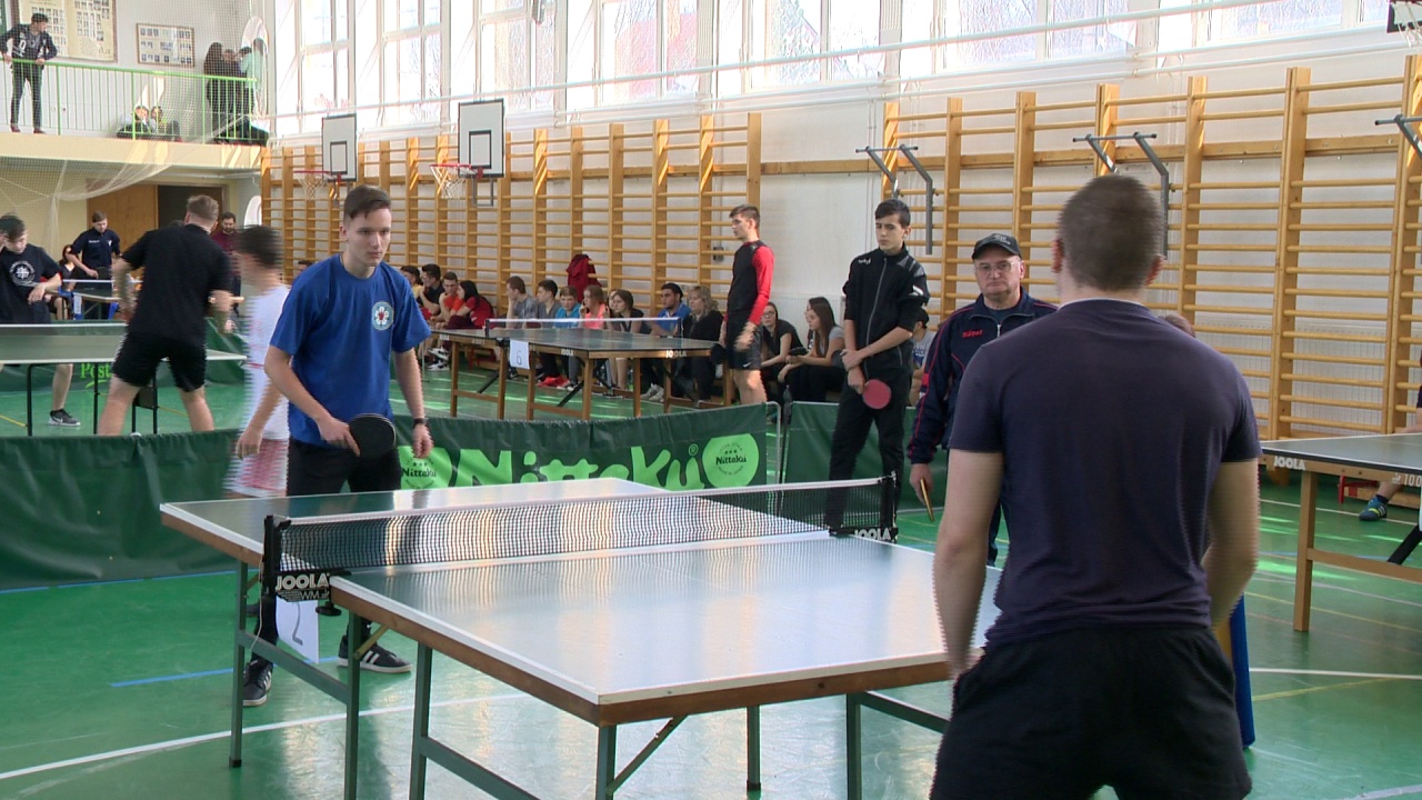 Kollégiumok versenye - Asztaliteniszben mérték össze tudásukat a diákok