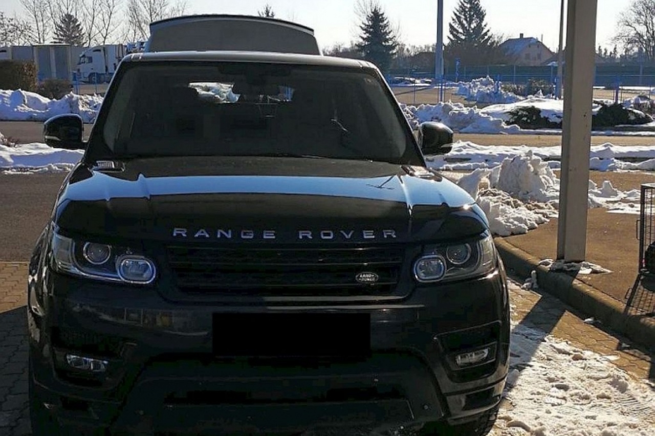 Körözött Range Rover Záhonynál – A norvég hatóságok keresték a járművet