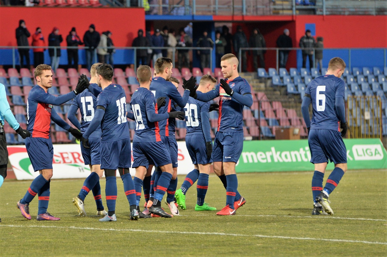 Fordítás - hátrányba került ugyan, de végül győzött a Szpari a Szeged ellen