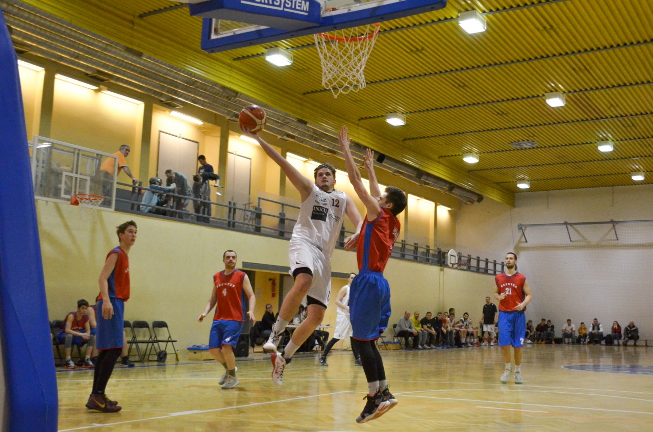 Ez sima volt - a várakozásnak megfelelően legyőzte a Szentest a NYIKSE