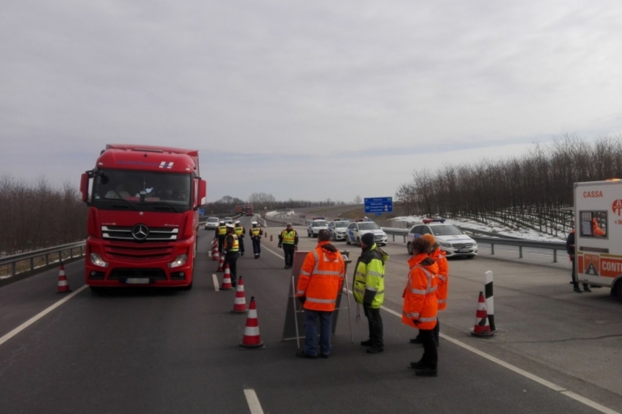 Finn módszeres ellenőrzés az M3-as autópályán