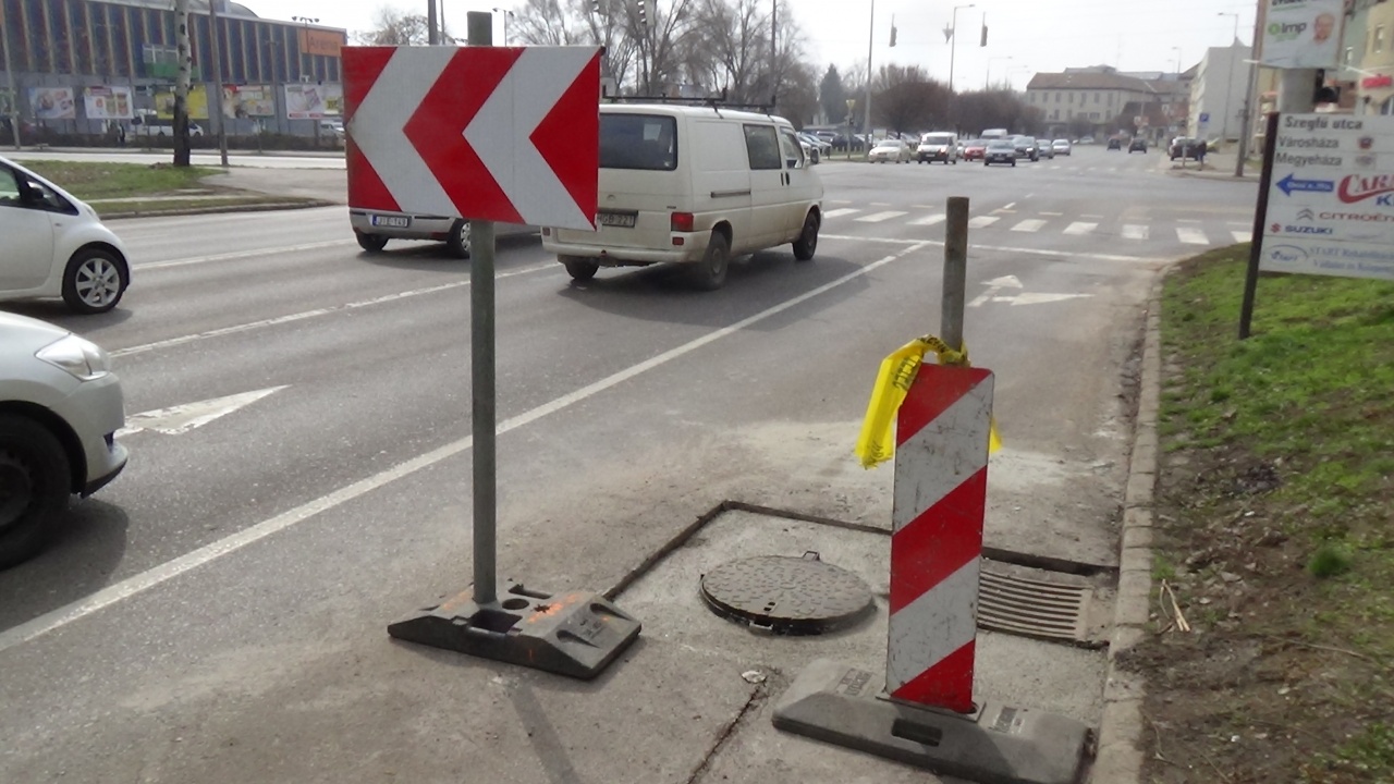 Forgalomkorlátozás a Hunyadi utca és a Vay Ádám körút csomópontjánál