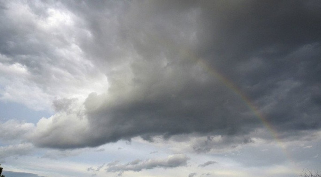 Záporos csütörtök, lehűléssel