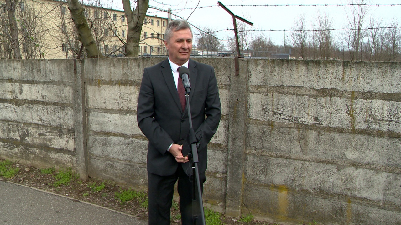 Évtizedekre dől el a haza sorsa április 8-án a Fidesz jelöltje szerint