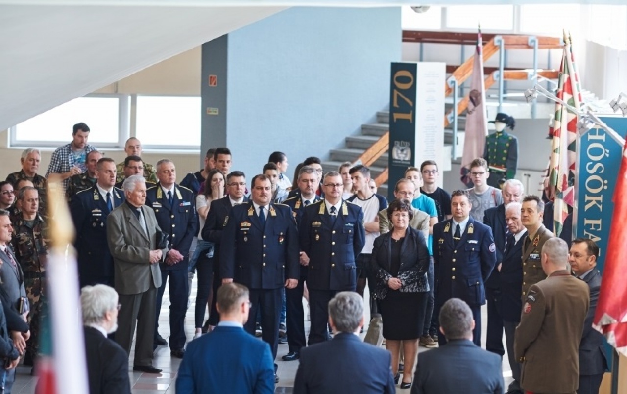 170 éves a Magyar Honvédség – A jubileum alkalmából vándorkiállítás érkezett városunkba