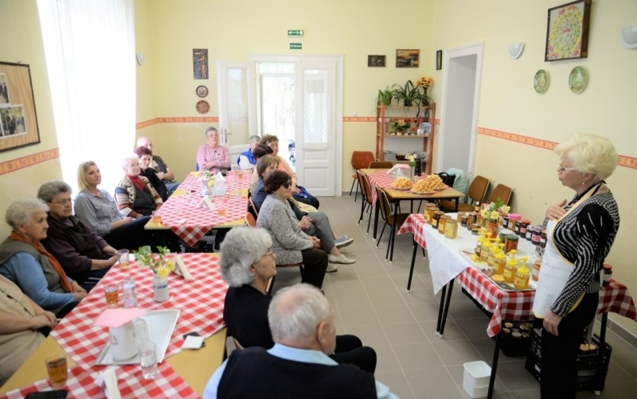 Egészségnapra várták a helyi nyugdíjas klub tagjait Nyírszőlősön
