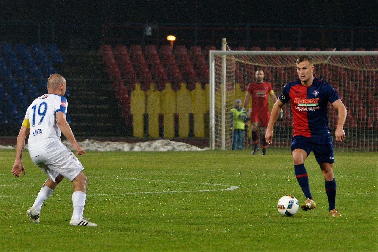 Feszült meccs lesz - a Zalaegerszeget fogadja a hétvégén a Szpari 