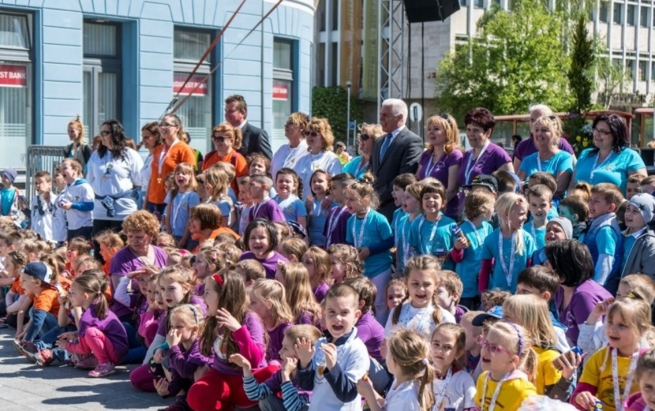 Helló Nyíregyháza! összefoglaló péntek este a Sziesztában