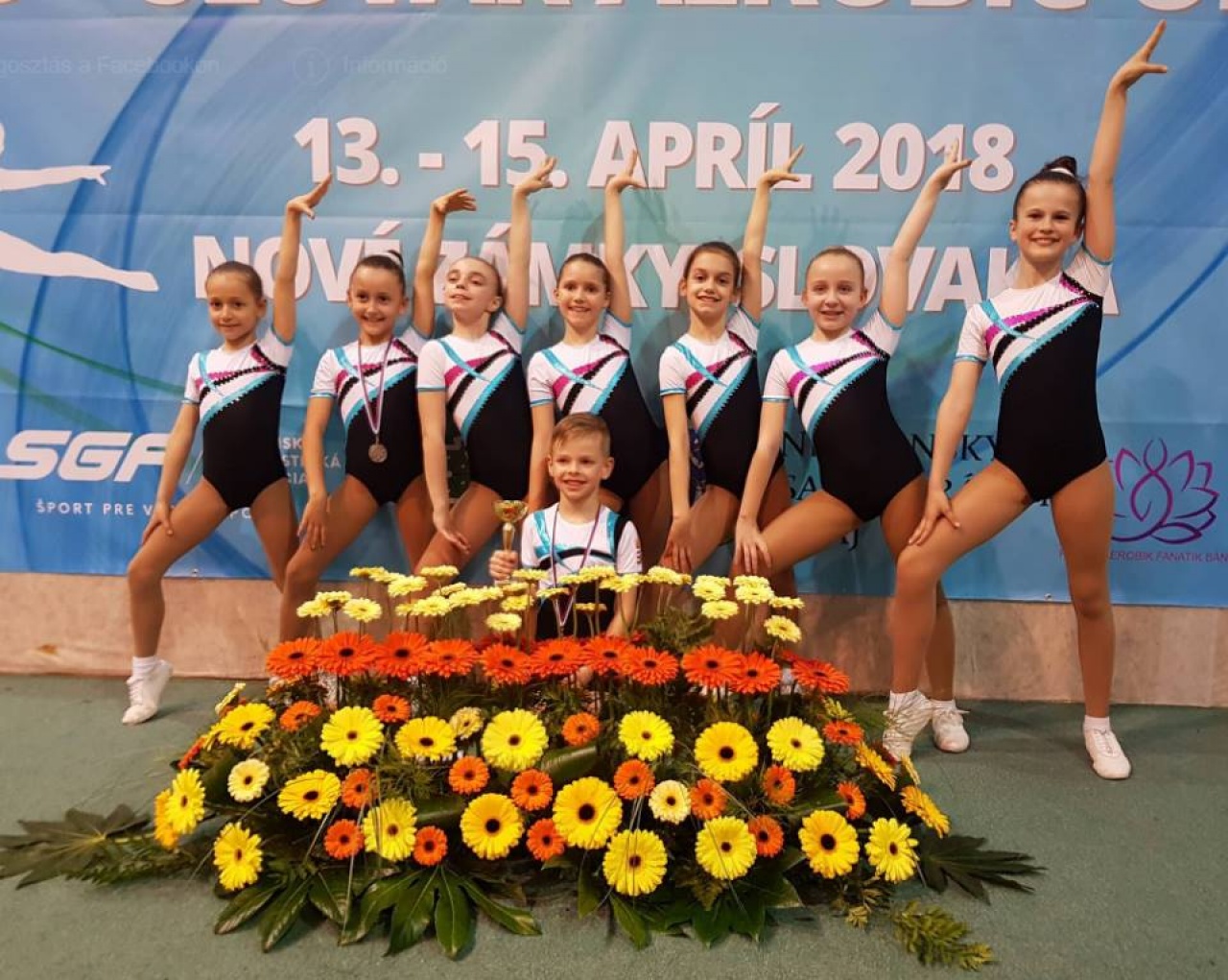 Szlovákiában a Flexi Team - nemzetközi versenyen az aerobik csapat
