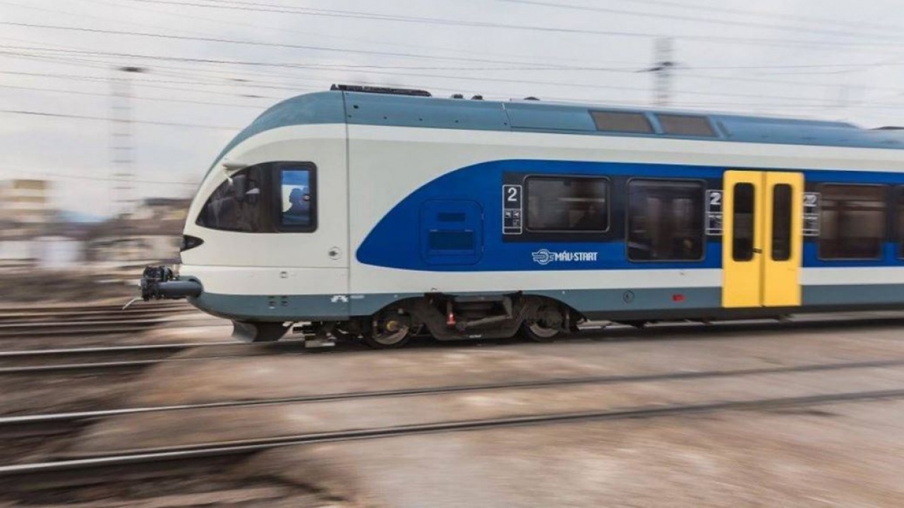 Mától változnak a menetrendek a munkaszüneti napok miatt