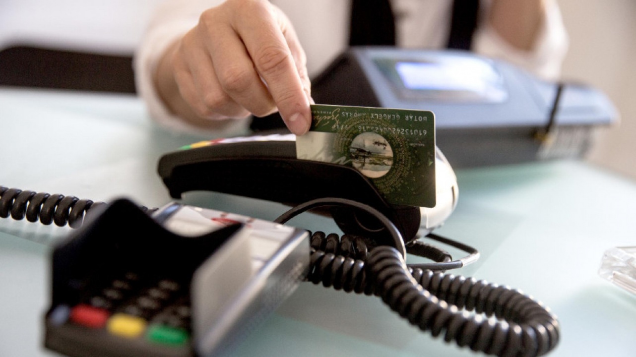 Alig egy hónapjuk maradt a SZÉP-kártya tulajdonosoknak – Fizessenek élményt kártyával!