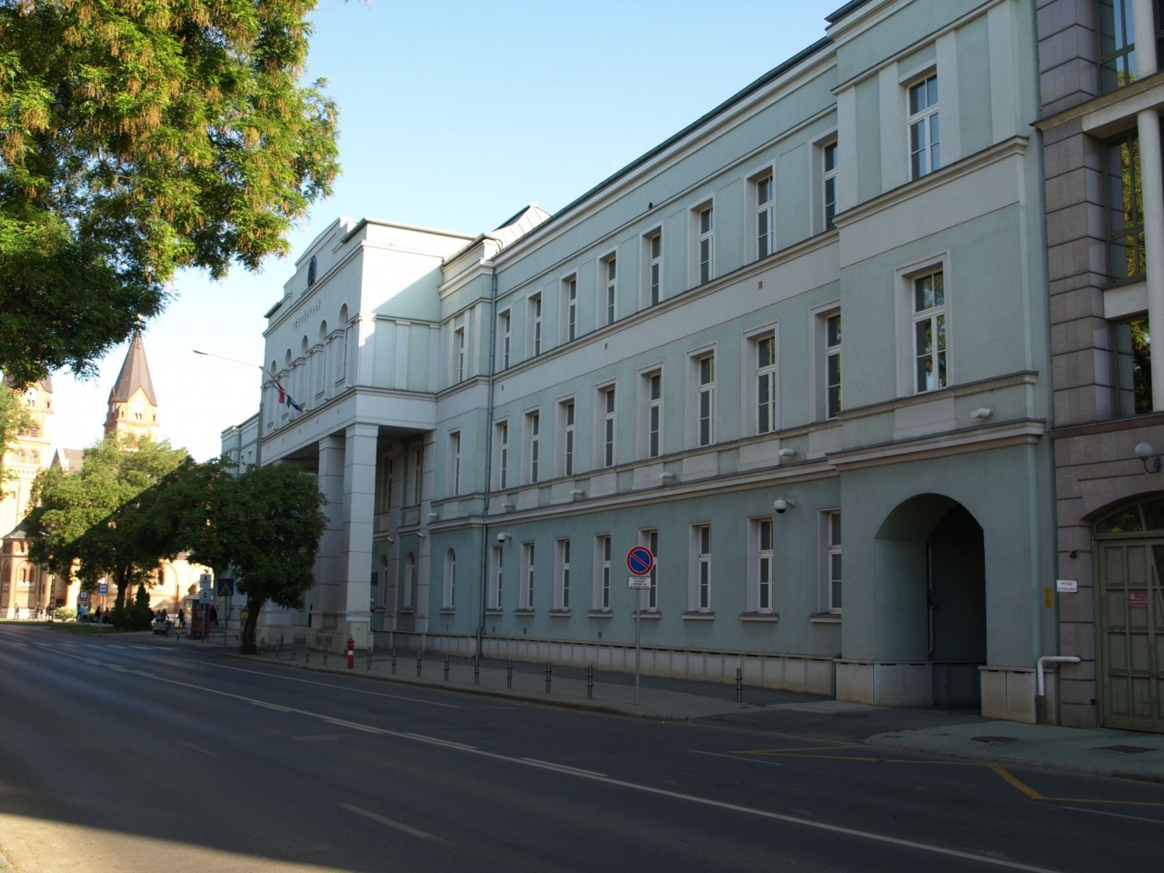 Letartóztatta a bíróság azt a férfit, aki zsarolta korábbi partnerét