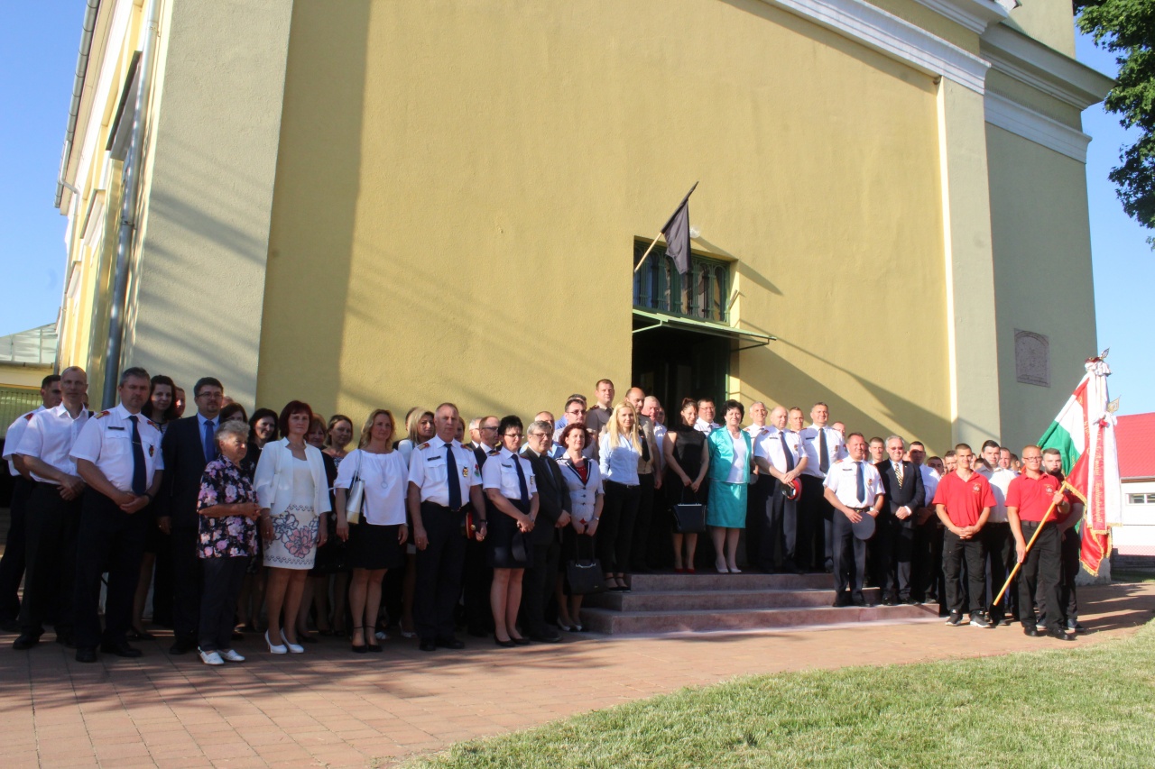 Szentmise szólt Kállósemjénben a tűzoltókért