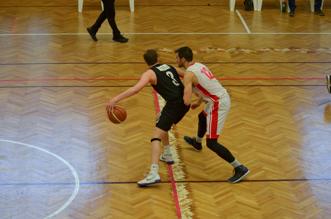 Harminc pontot sem engedett ellenfelének a NYIKSE - simán nyertek a kosarasok