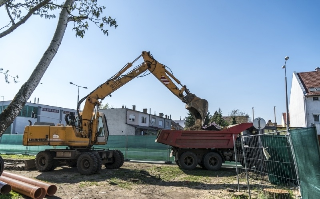 Mire kíváncsiak az útépítésekkel kapcsolatban? Kérdezzenek!