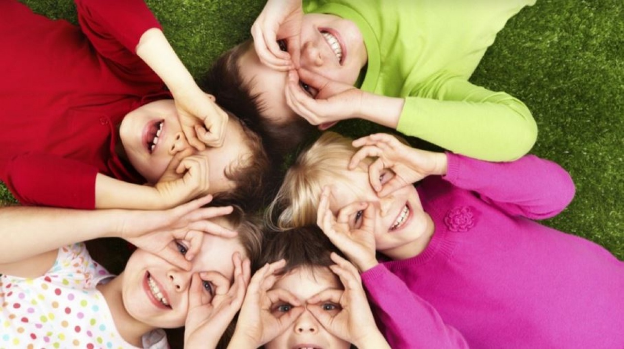 A Kertvárosban is köszöntik a gyermekeket!