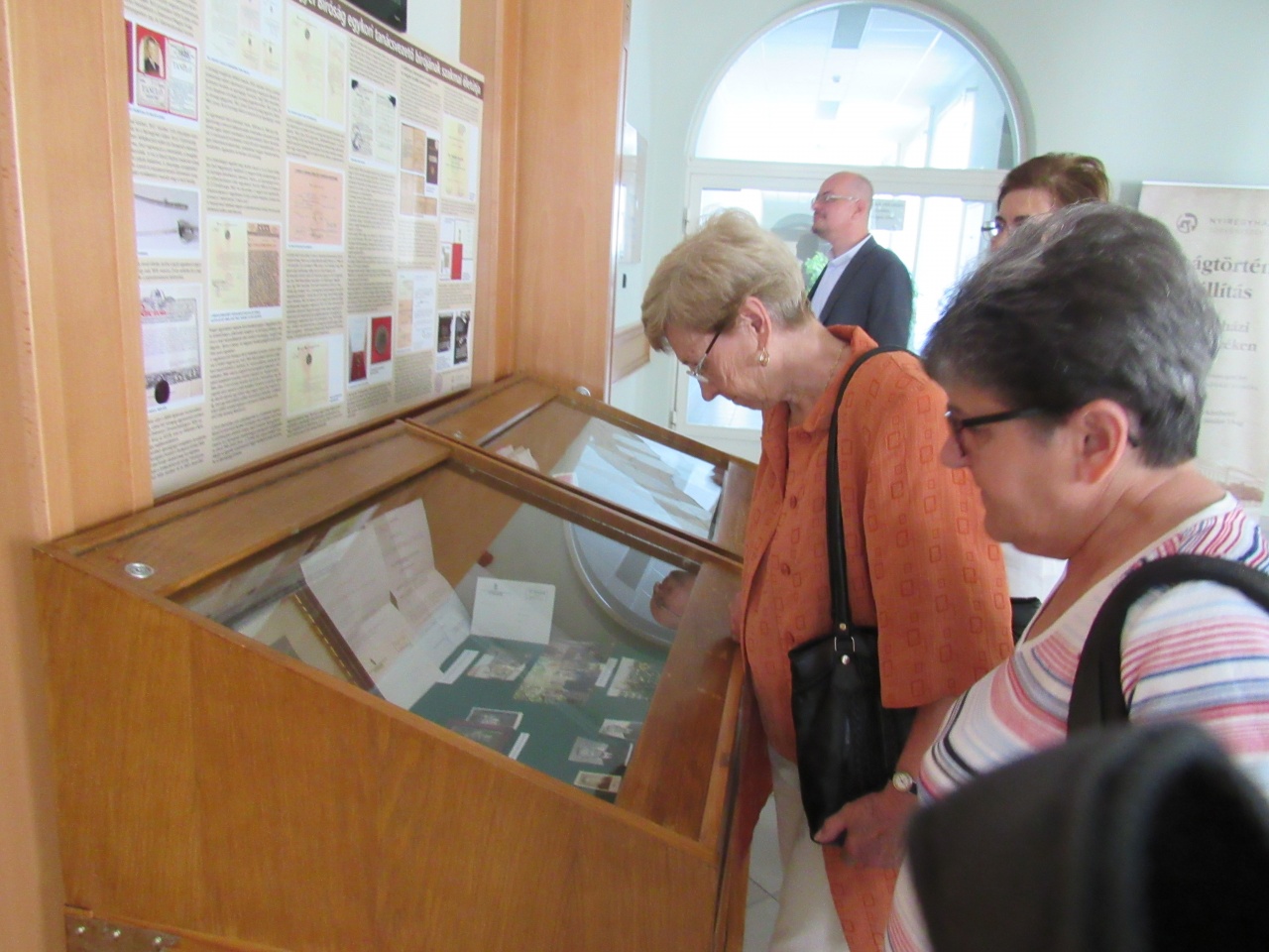 Népszerűek a törvényszéken rendezett kiállítások