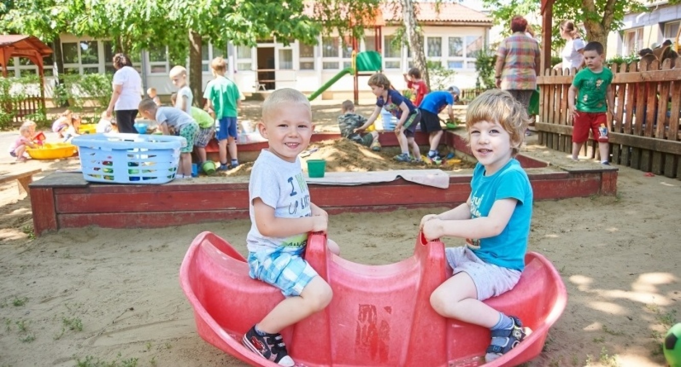 Zajlanak a kivitelezési munkálatok – Bejárást tartottak a Városmajor utcai óvodában