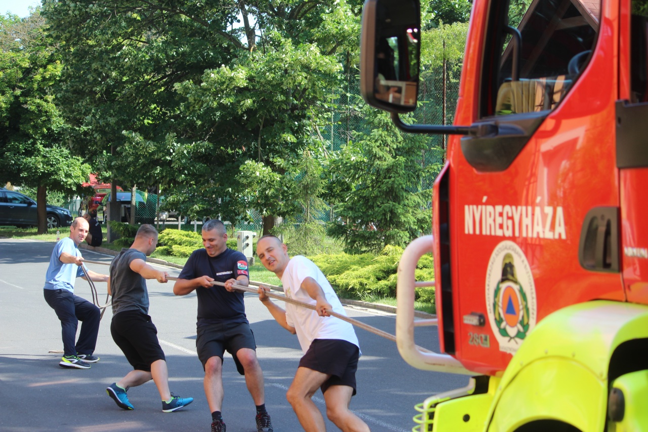 A nyíregyházi tűzoltók is csatlakoztak a felhíváshoz