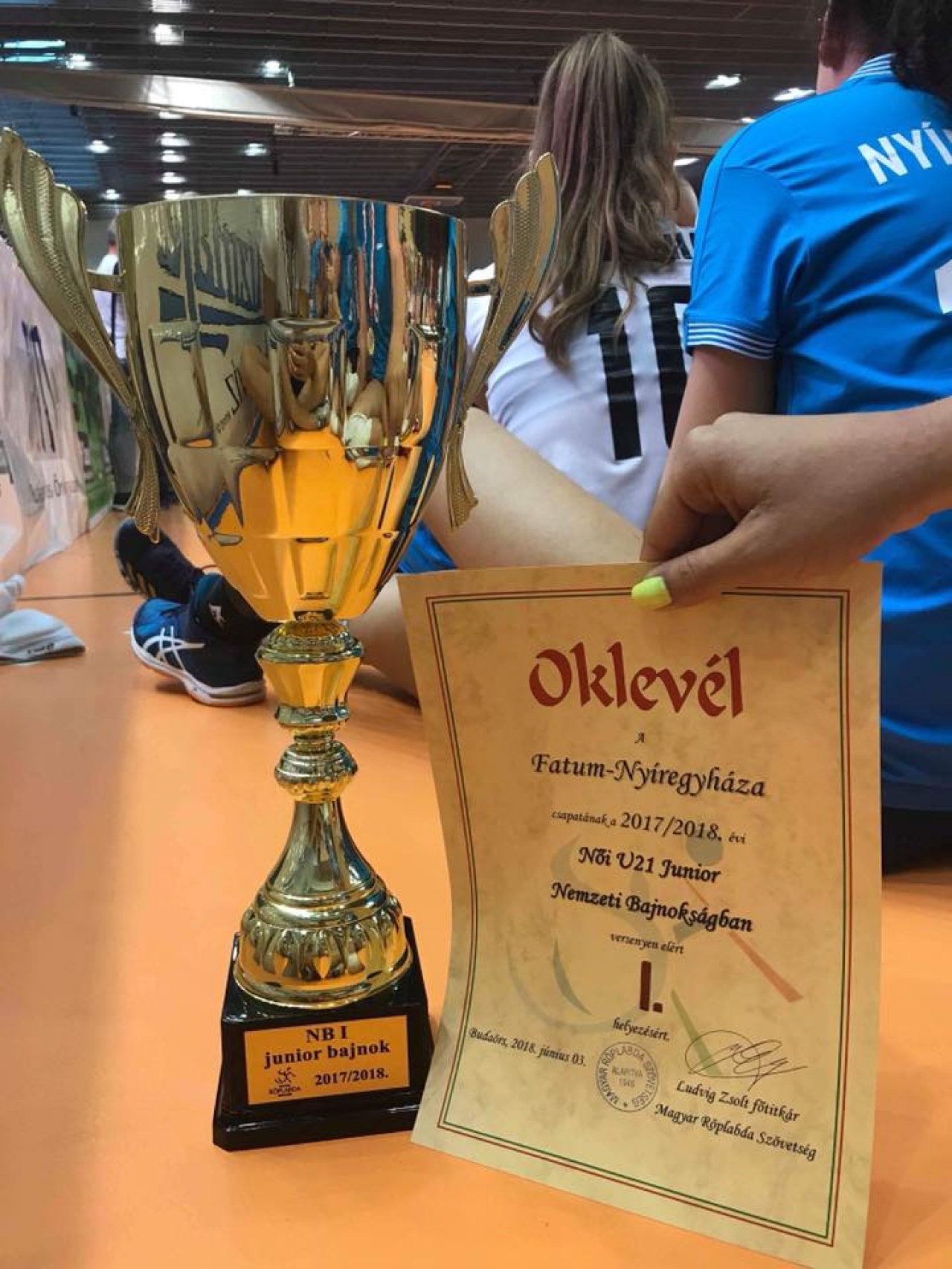 Junior bajnokok - a női röplabdások legyőzték a fináléban a Békéscsabát!