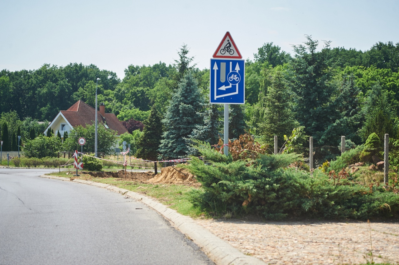 Kerékpárral biztonságosan Sóstóhegyre