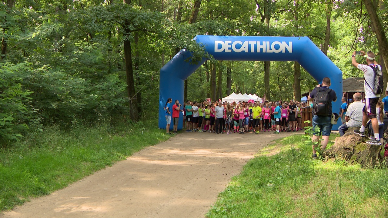Élménypróba Sóstón - közel ezren teljesítették a 4 km-es távot