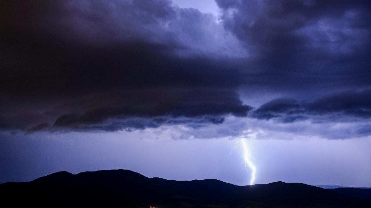 Felhőszakadásra figyelmeztet a meteorológiai szolgálat