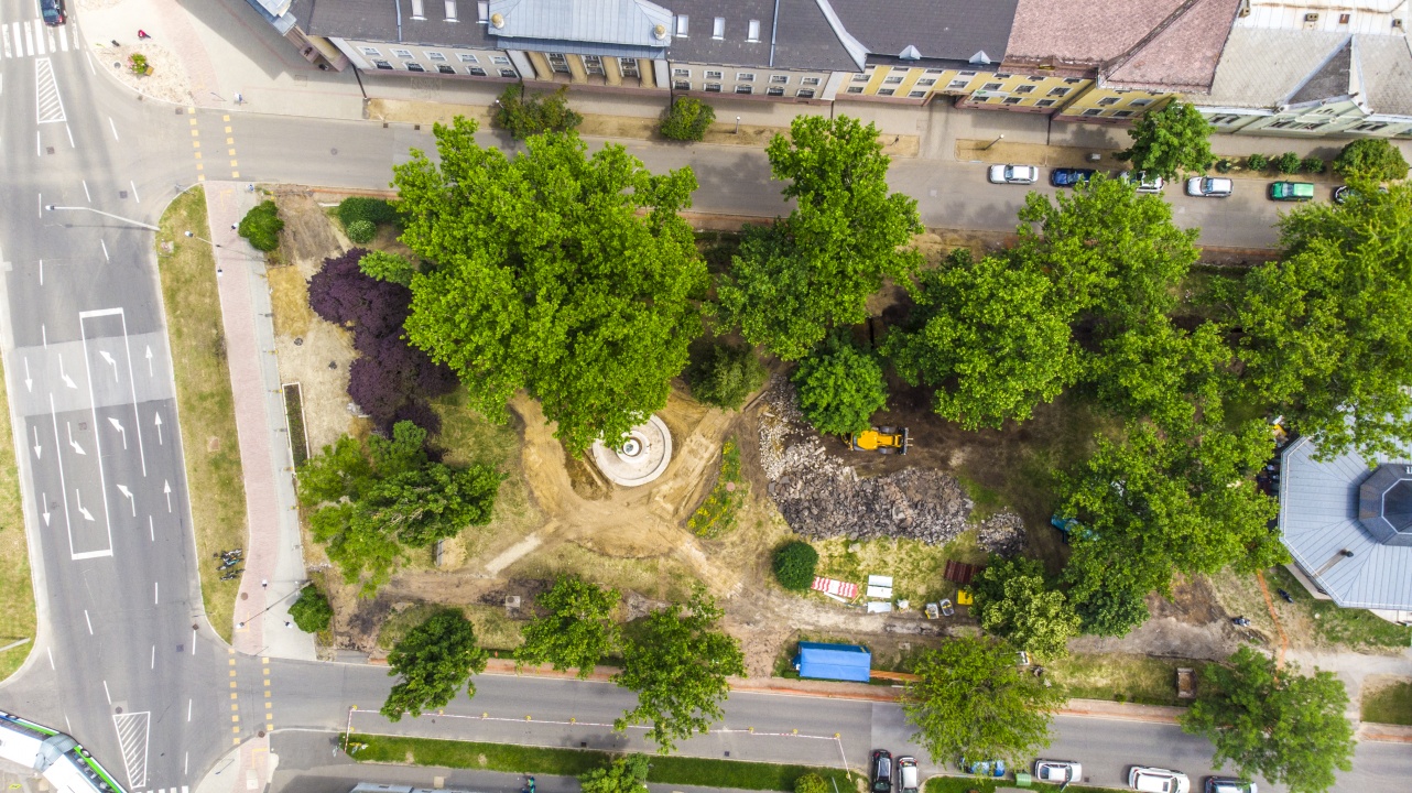 Megújulnak Nyíregyháza belvárosi zöldterületei