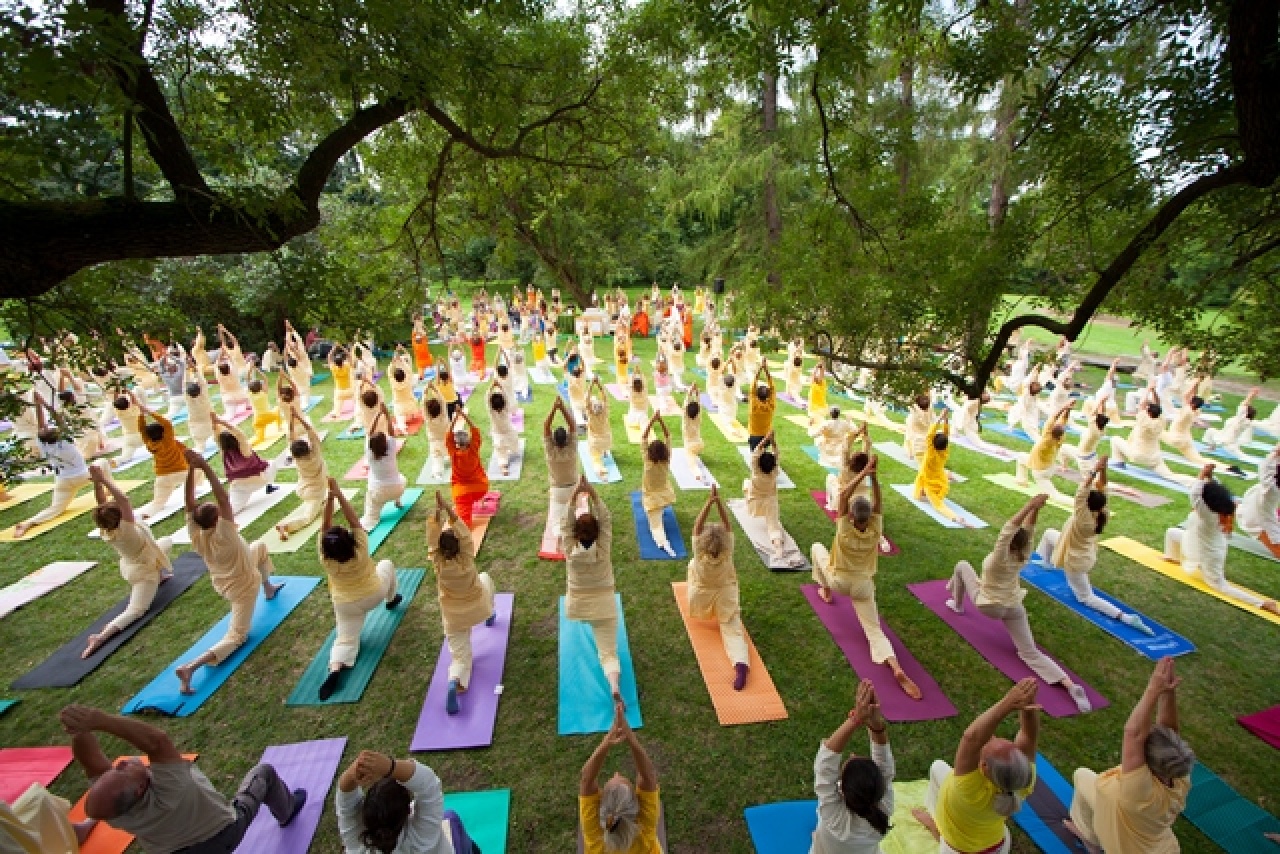 Közös jógázás szombaton a belvárosban