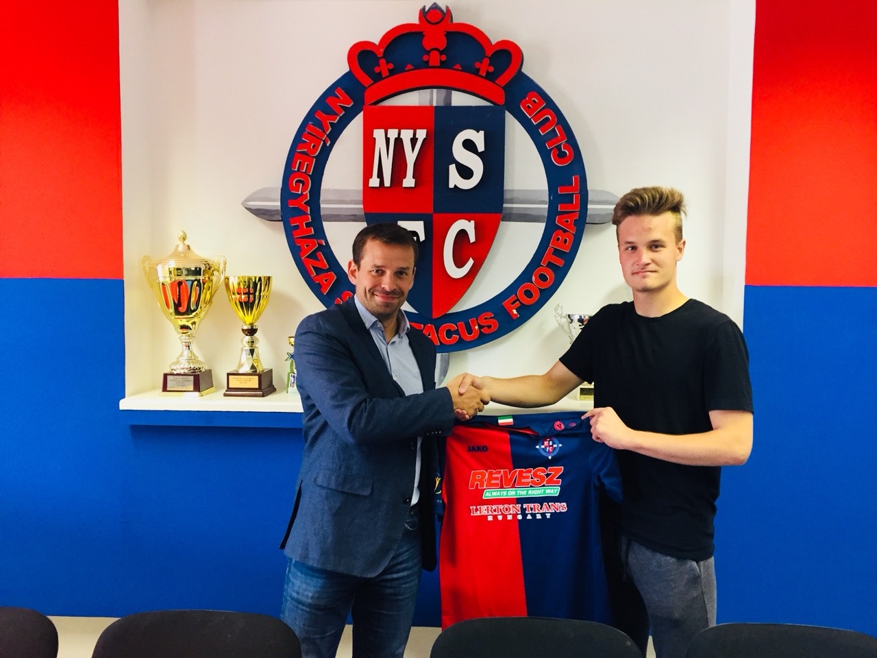 Négy újabb érkező - több játékossal szerződést kötött a Szpari