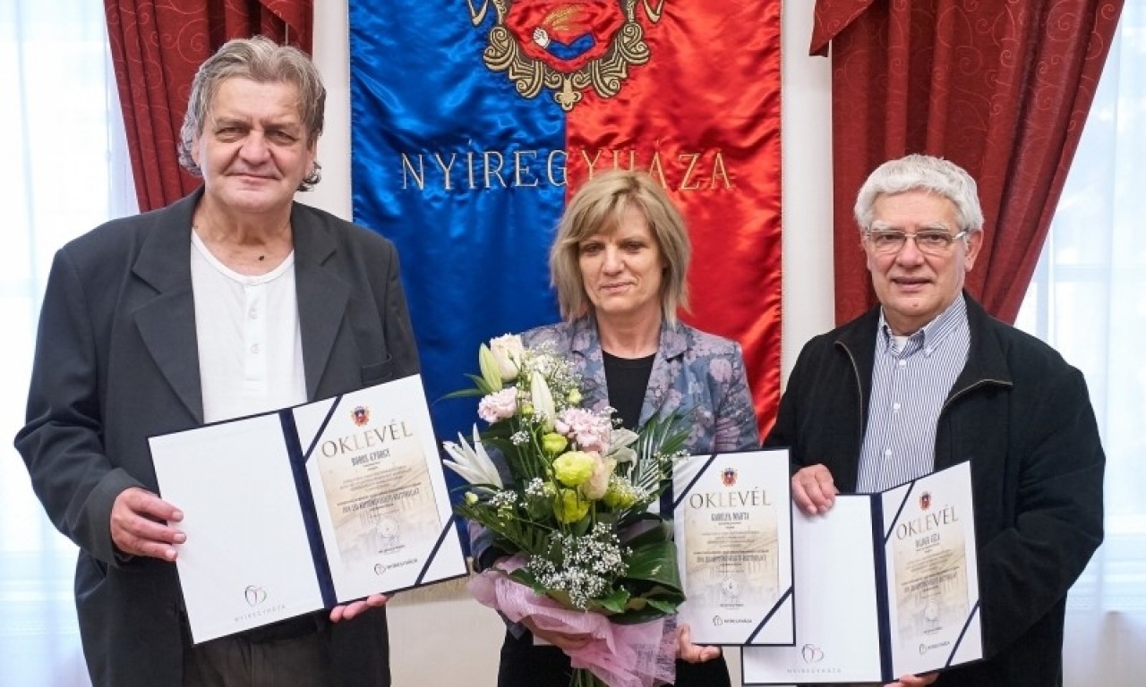 Az idei év képzőművészeti ösztöndíjasai: Gabulya Márta, Balogh Géza és Boros György