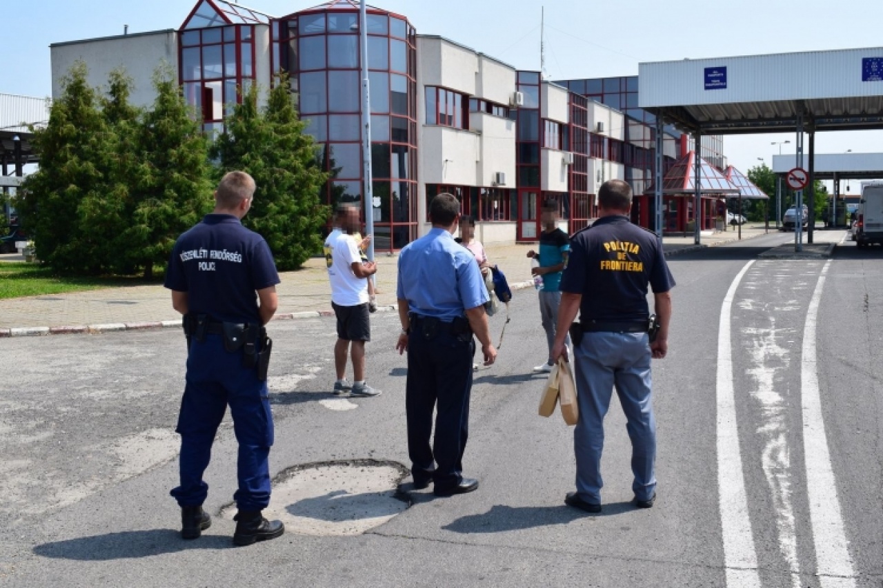 Átadták az iráni határsértőket a román hatóságoknak