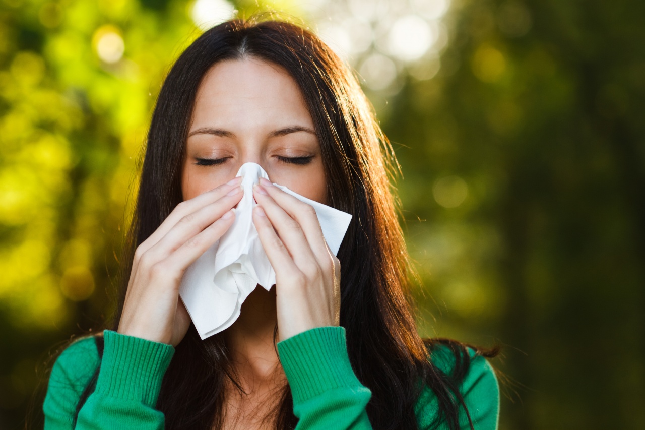 Megérkezett a parlagfűszezon – Keressék fel kezelőorvosaikat az allergiások