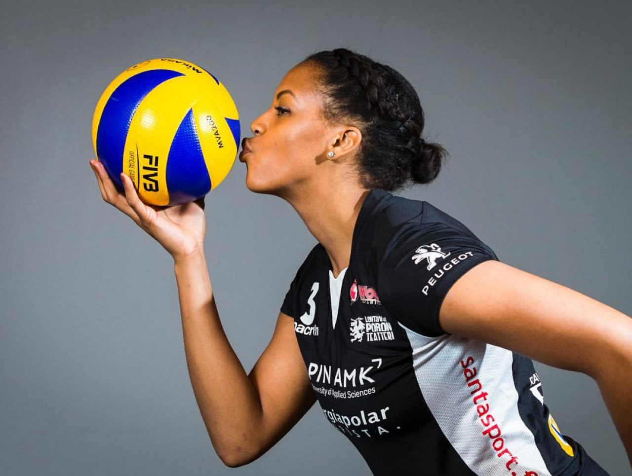 Ezt a Jázmint nem Aladdin hozta - Kanadából igazolt centert a röplabda együttes