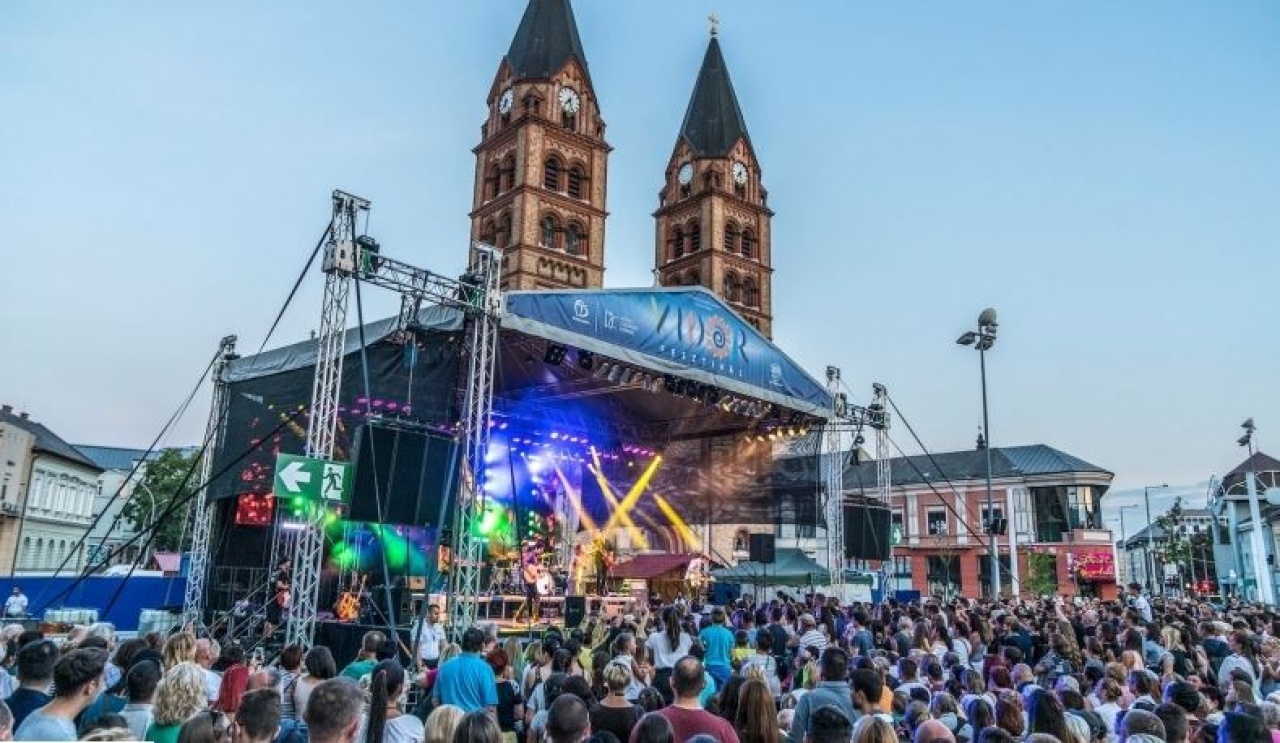 Hamarosan itt a VIDOR!