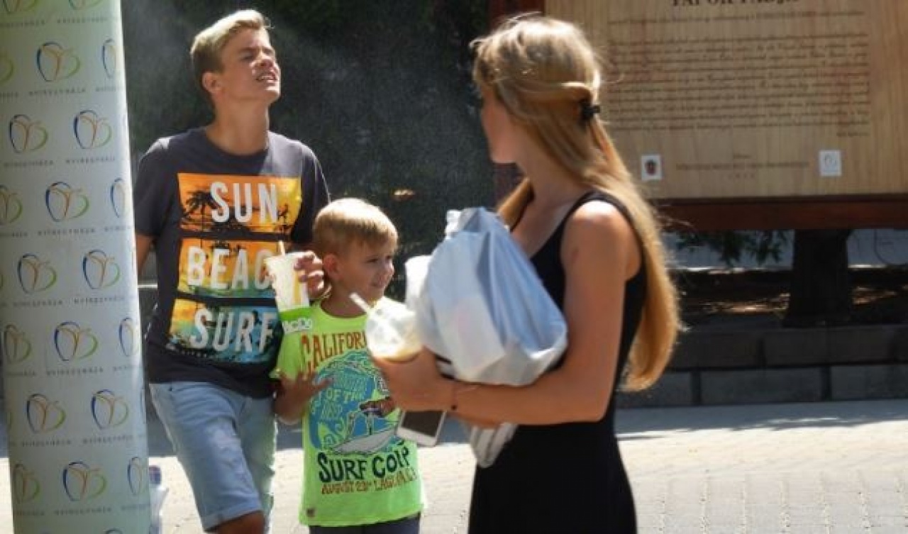 Kánikula elé nézünk ezen a héten - Ügyeljenek a megfelelő mennyiségű folyadékbevitelre!