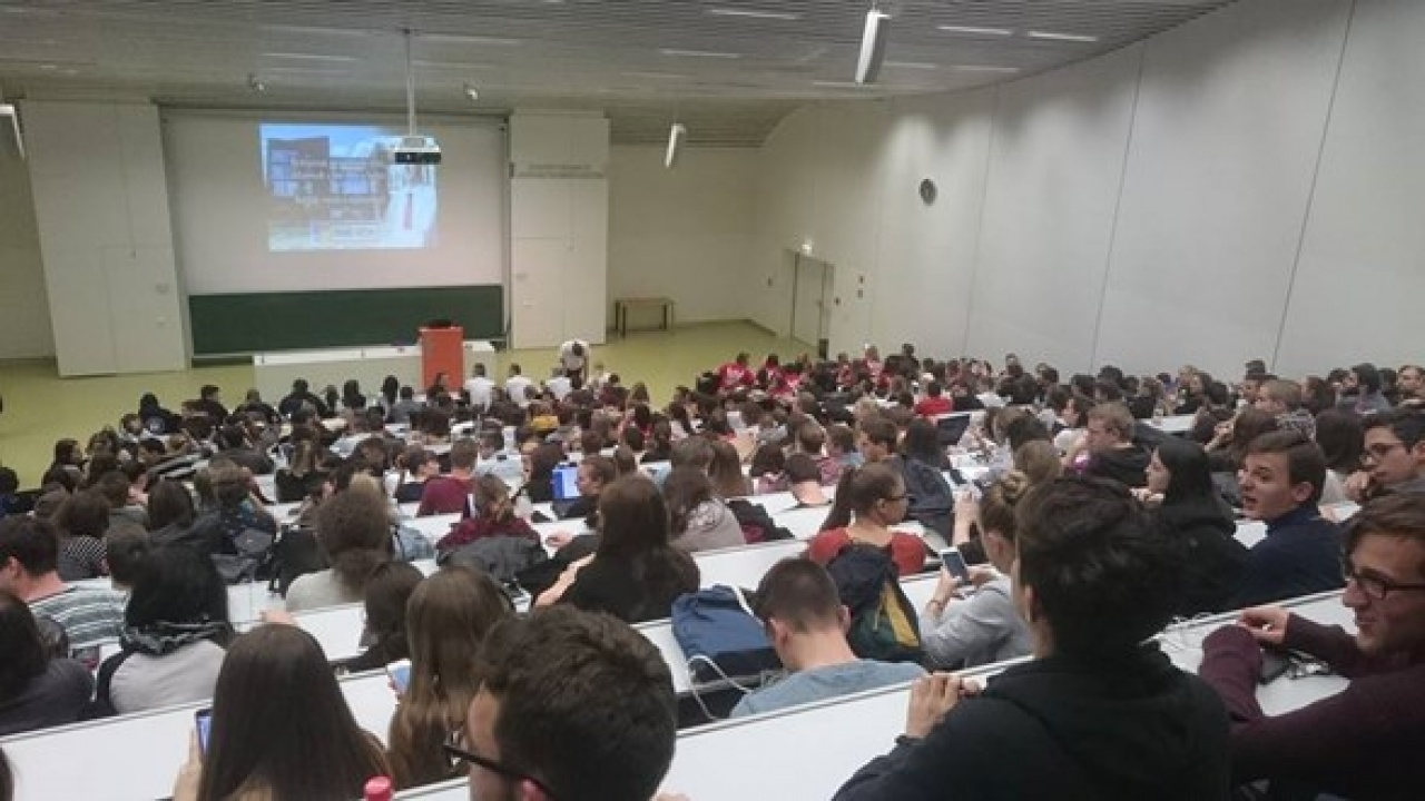 Pótfelvételi 2018 – Van, ahol 325 ezer forintot kell fizetni egy félévért