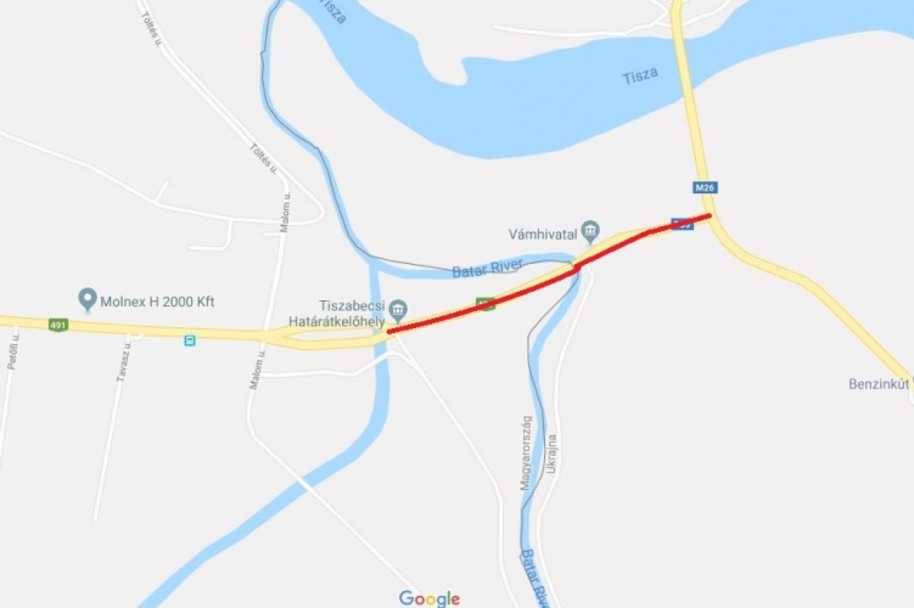 Félpályás útlezárásra kell számítani a Tiszabecs-Tiszaújlak határátkelőhelyek között