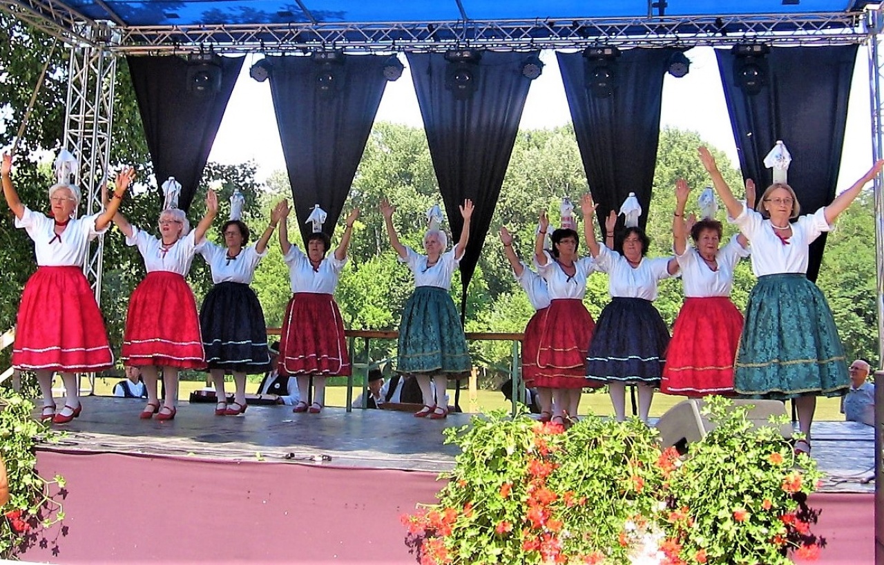 Tiszabercelen a XIX. Kulturális és Turisztikai Napok keretében egy nap a nyugdíjasoké volt