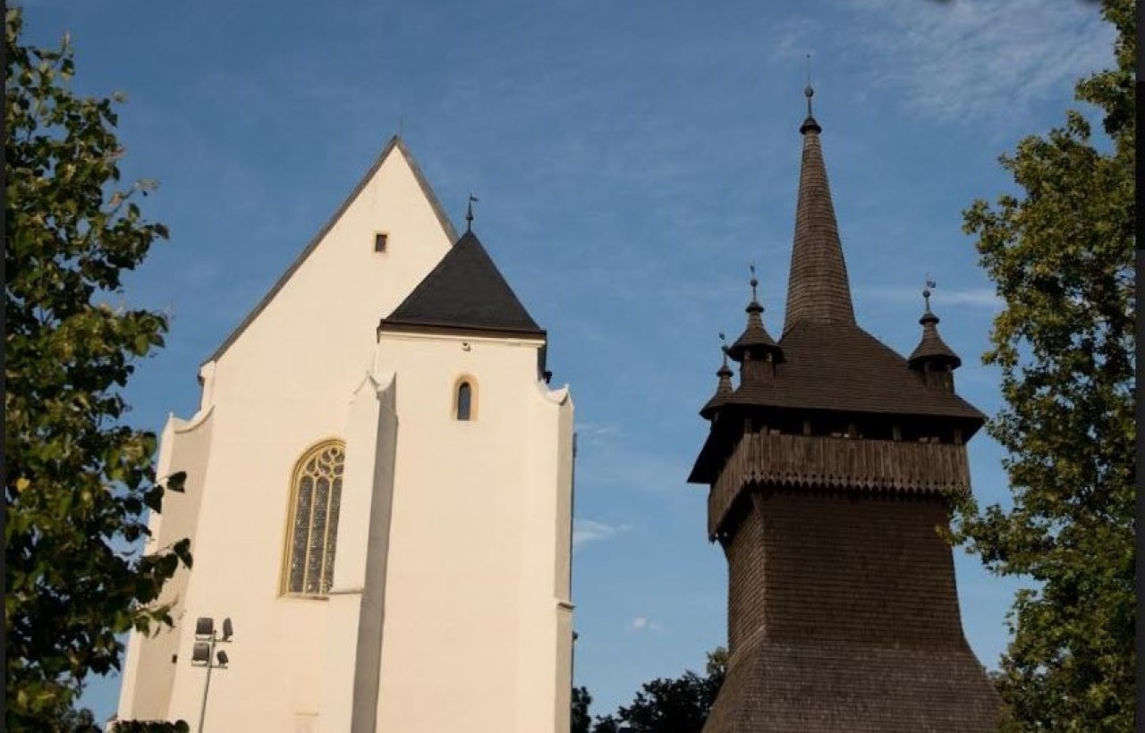 Történelmi emlékhelyek örökségtúra – Három tájegységen és két országon át