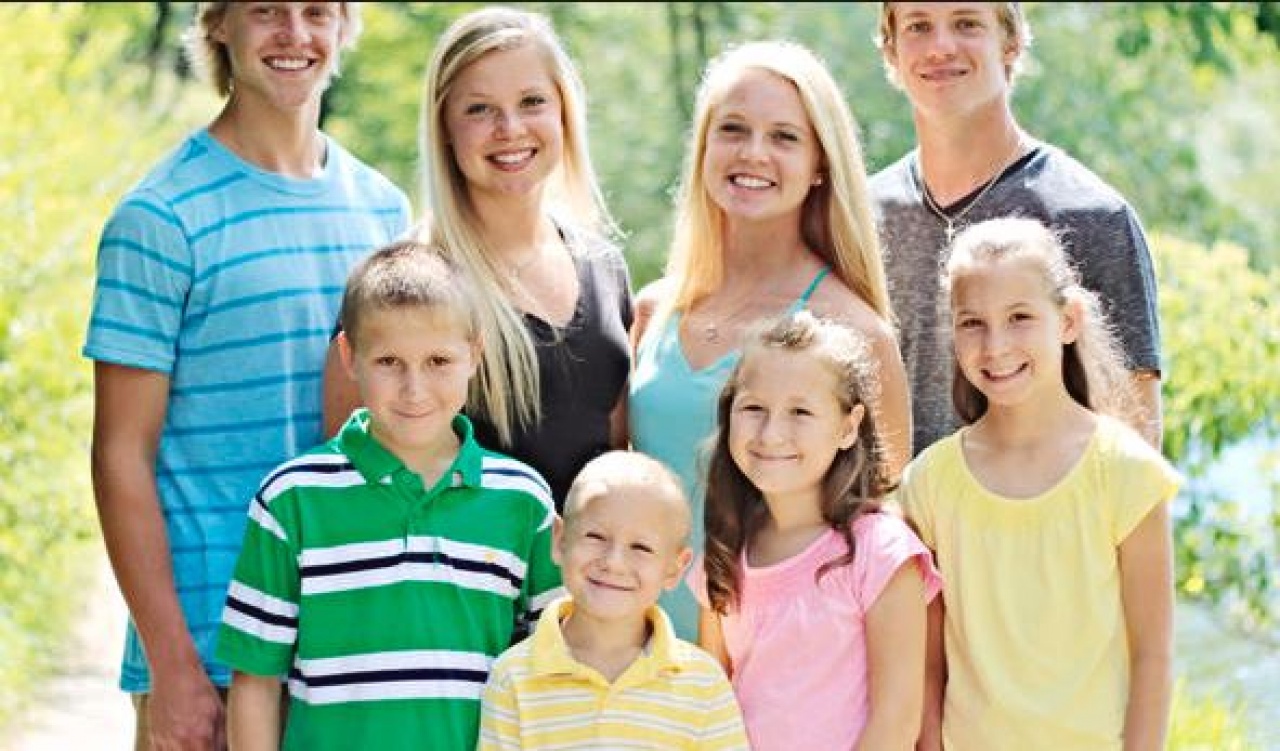 Emmi: ősztől országos kampány népszerűsíti a nevelőszülői szakmát