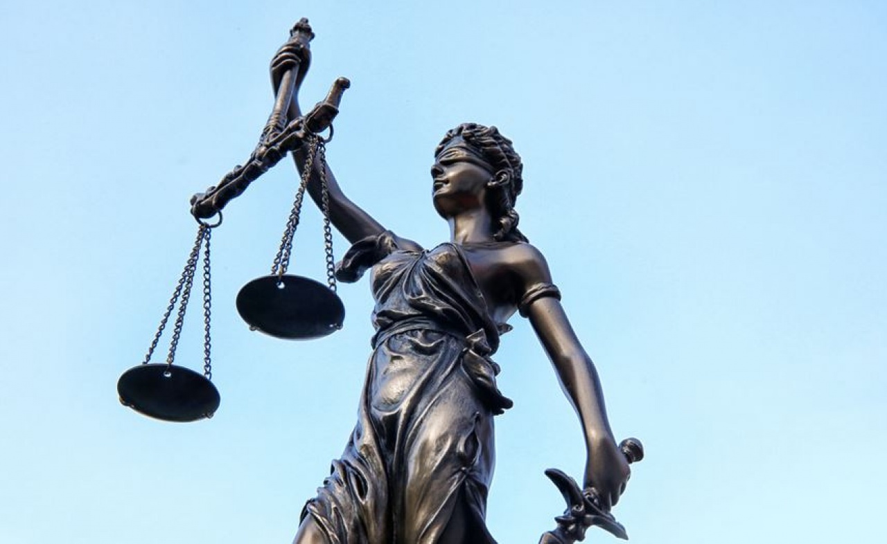 Kapott egy esélyt a mutogatós férfi, de nem élt vele