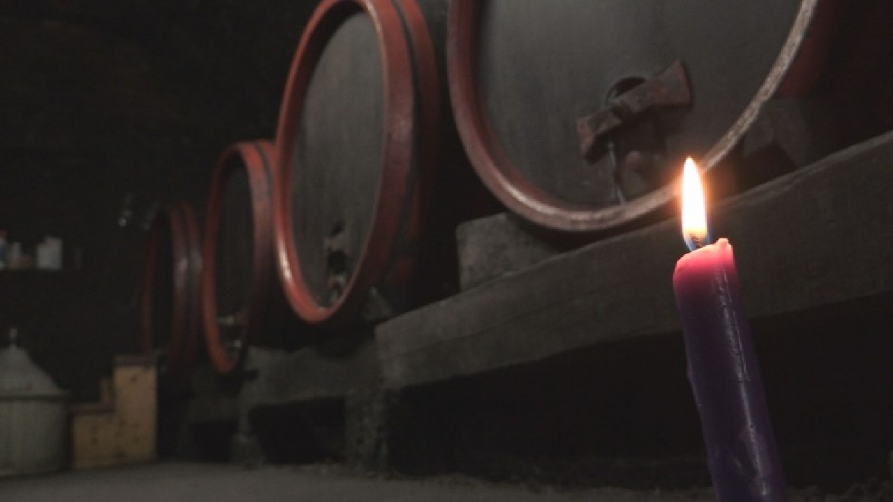 Mustgáz-mérgezés – Jelenleg is küzdenek az életükért, már úton vannak a mentőhelikopterek