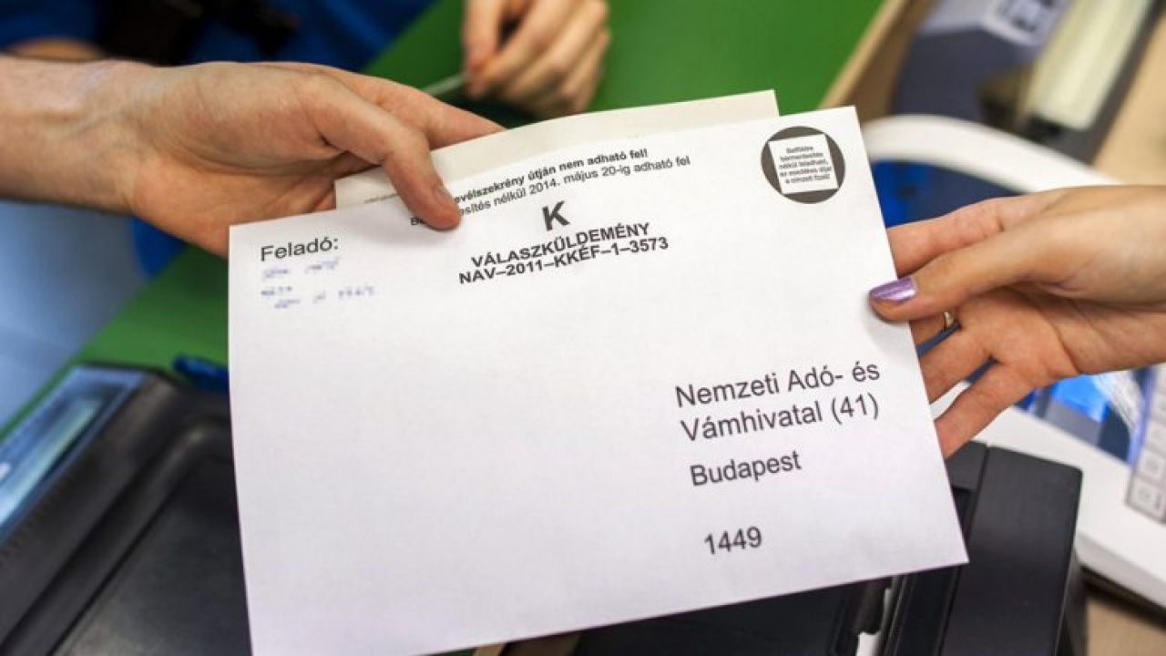 Levelet küld a tartozásról, túlfizetésről a NAV