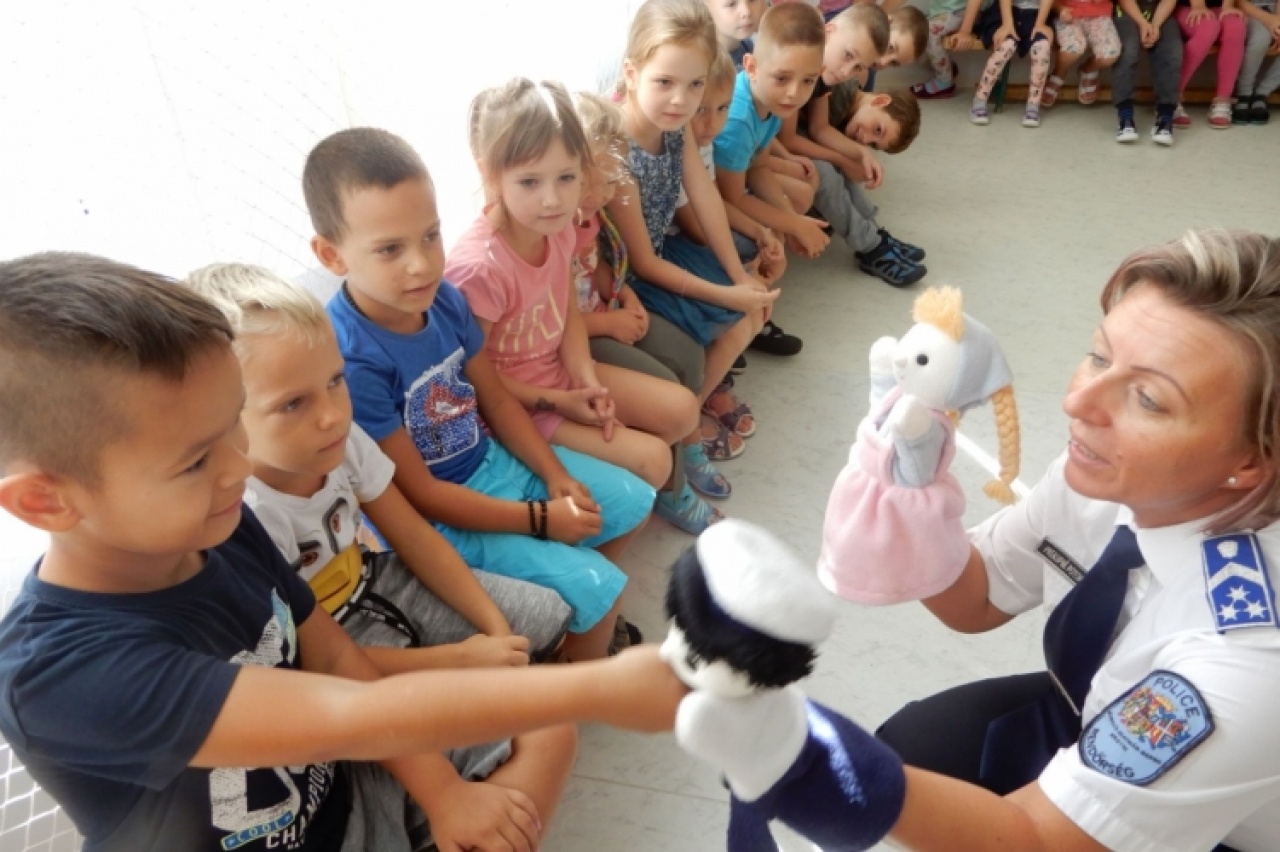 Töretlen népszerűségnek örvend – Újra indult az Ovi-zsaru program